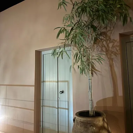 Terra By K&k Hotel