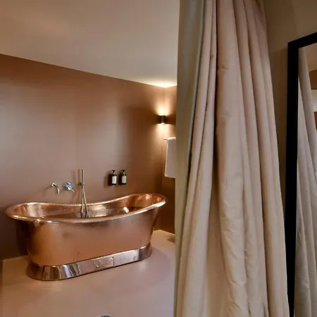 Hotel Terra By K&k Oia (Santorini)