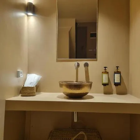 Hotel Terra By K&k Oia (Santorini)